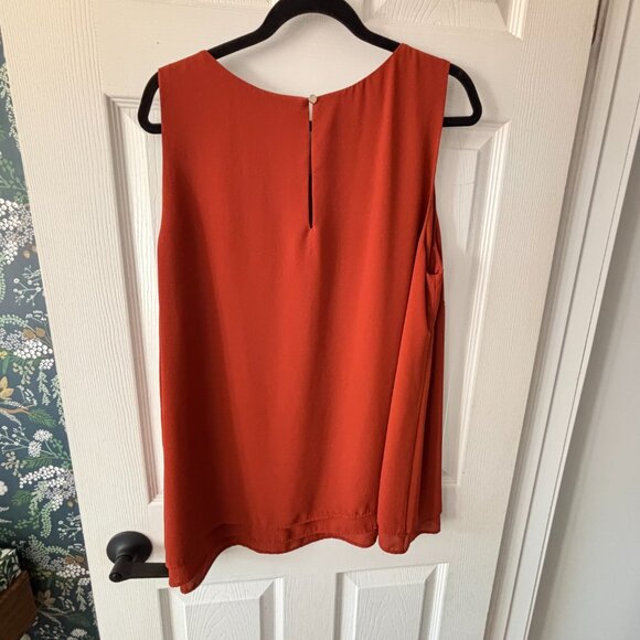 Double Layer Rust Sleeveless Blouse - Picture 2 of 5